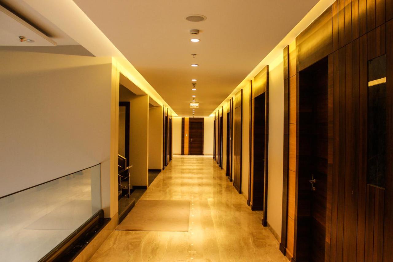 Hotel Rajhans Abhinandan Bhopal Exterior foto