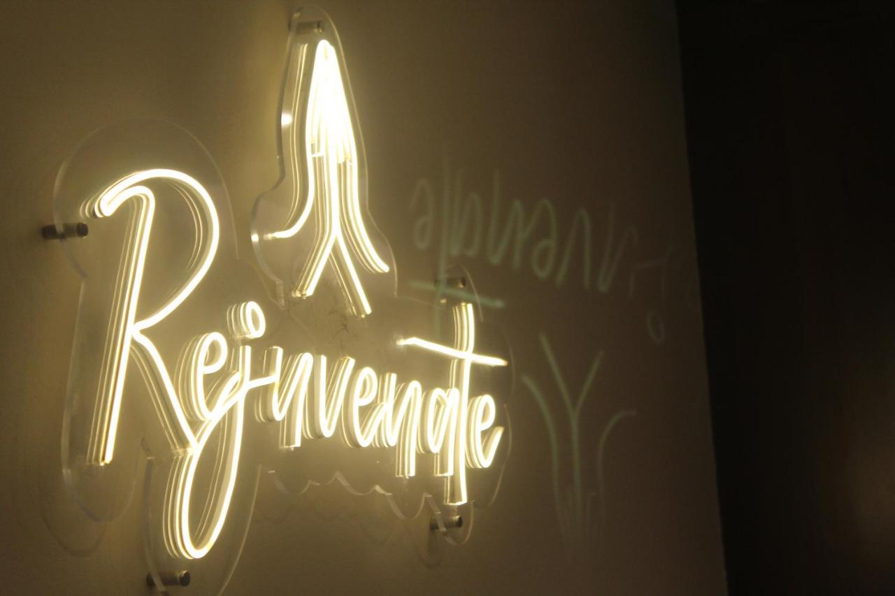 Hotel Rajhans Abhinandan Bhopal Exterior foto